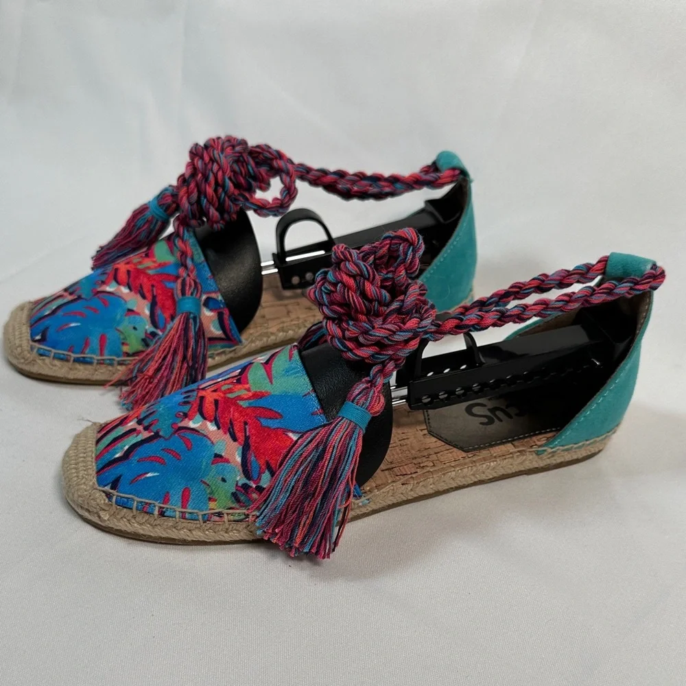 Circus by Sam Edelman Ankle Wrap Espadrille Flats Tropical Print Size 7.5